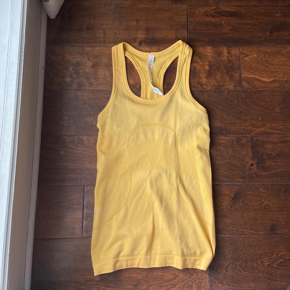lululemon swiftly tech tank